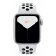 Apple Watch Nike Series 5, 44 мм, корпус из алюминия цвета «серебристый», спортивный ремешок Nike цвета чистая платина/черный